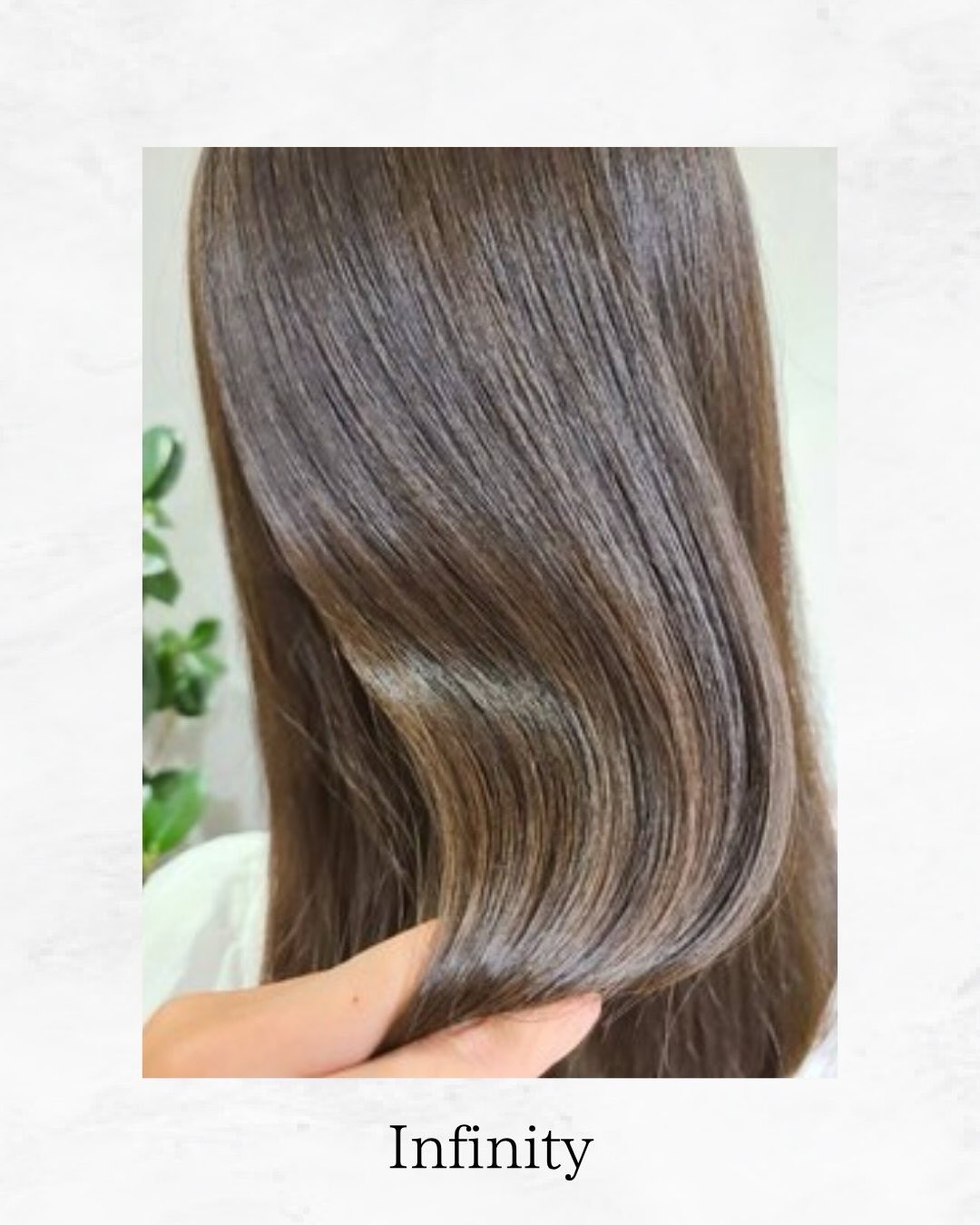 自然なまとまりとツヤ感を叶える、髪質改善ストレート✨