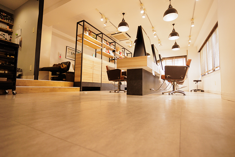 SALON