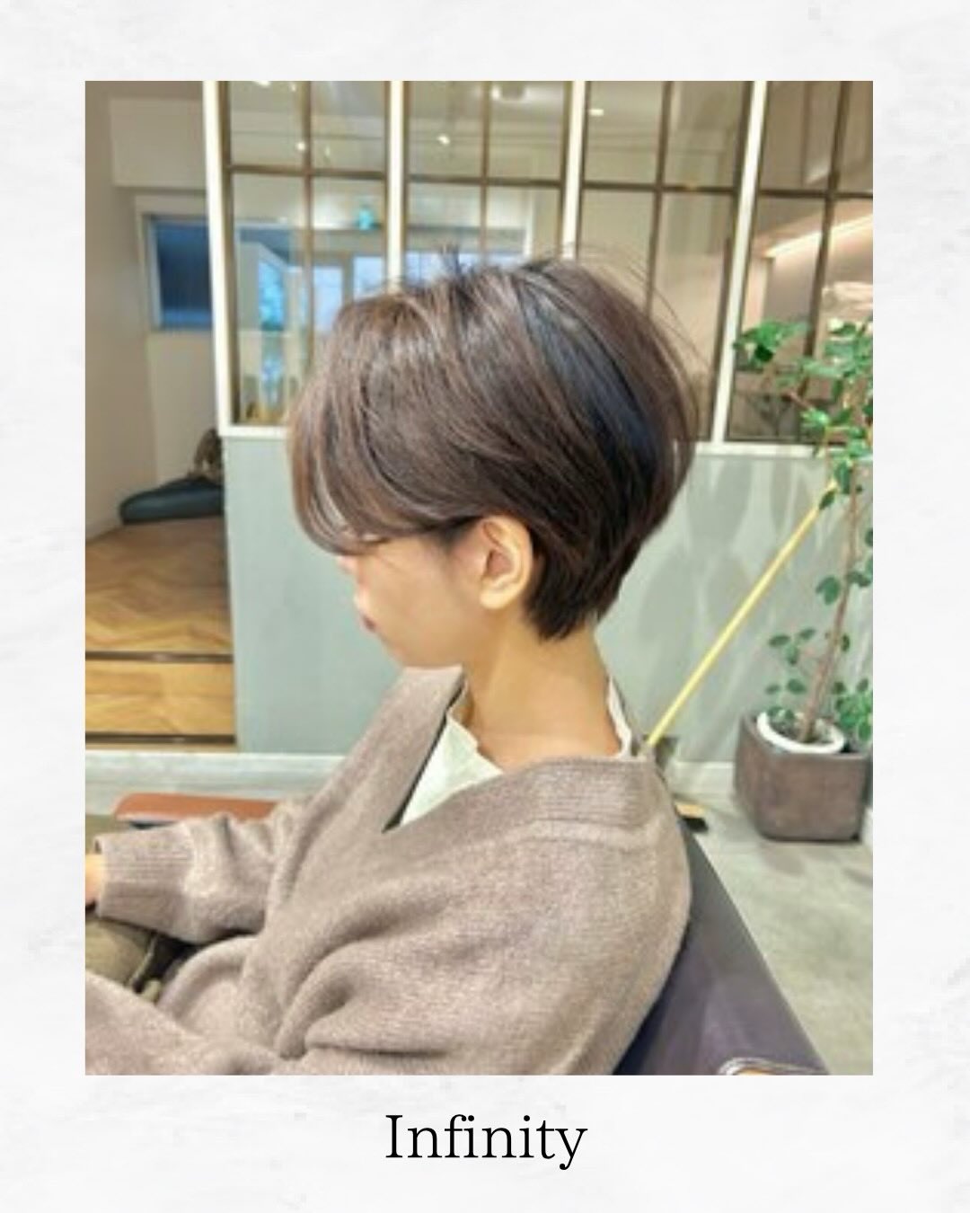耳にかけるだけで決まる、ショートボブ✂️